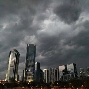 黄网站免费观看
